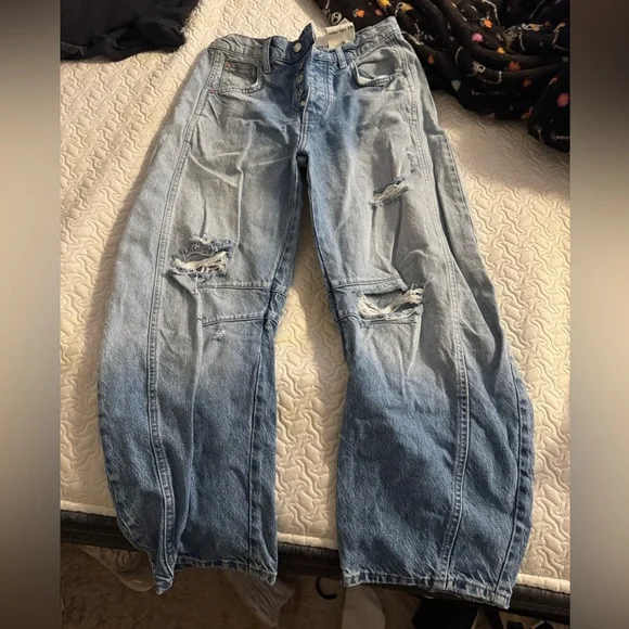 Free People Good Luck Mid Rise Barrel Jeans - Picture 7 of 7